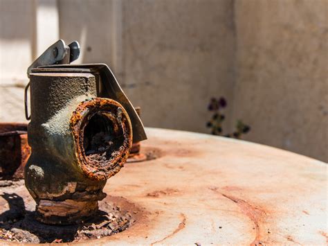 How To Clean Rust Out Of A Hot Water Heater At Mariam Angie Blog