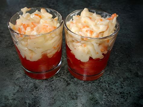 Recette de Verrine de tomates et râpé de surimi mayonnaise