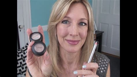 Applying Eye Makeup For Over 50 - Makeup Vidalondon