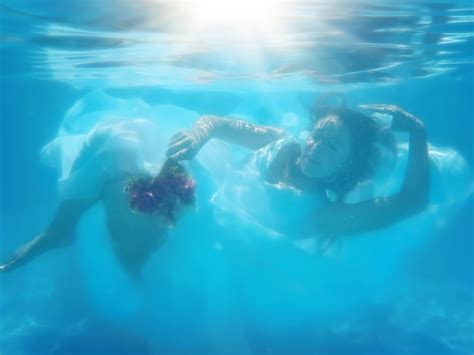 Underwater bride,underwater wedding dress,bride,water,wedding - free ...