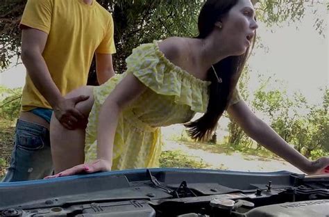 Amateur Wife Broke Car And Fuck With Stranger Xxxstreams Org
