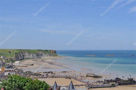 D-Day celebrations in Arromanches – Stock Editorial Photo © scrisman ...