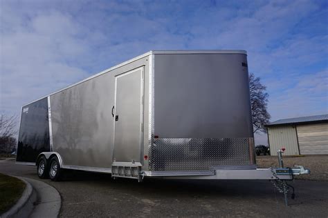 24′ Ultra Light Aluminum Enclosed Trailer Rental - Rent For Fun Luxury ...