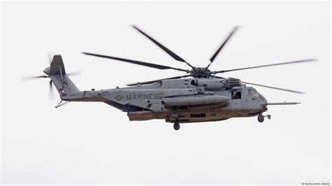 US: 5 Marines dead in California helicopter crash – DW – 02/08/2024