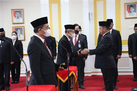 Mendagri Lantik Pejabat Pimpinan Tinggi Madya Kemendagri Jatim