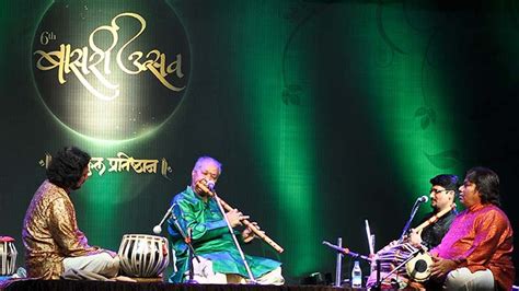 Raag Durga By Hariprasad Chaurasia At Bansuri Utsav Youtube