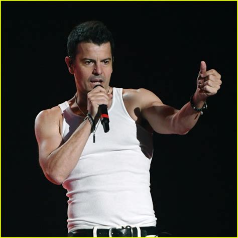 The Wealthiest New Kids on the Block Members, Ranked From Lowest to