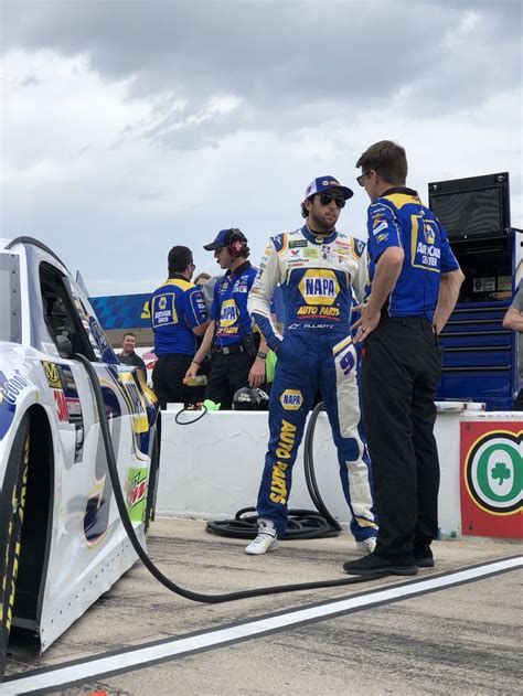 Pin Av Lanie Lloyd P Chase Elliott