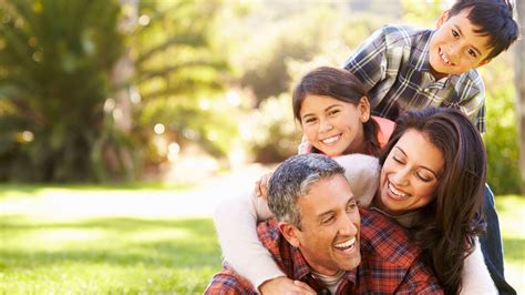 Un Couple Heureux Une Famille Heureuse Words