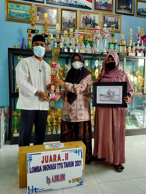 2 Guru SMANDA Berhasil Meraih Juara Ke 2 Lomba Inovasi Teknologi Tepat