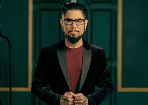 Does Dave Navarro Have A Wife? The Rockstar’s Relationships