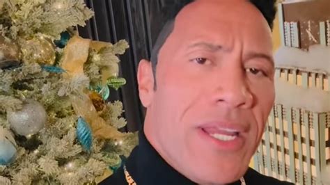 Dwayne The Rock Johnson Recreates That Fan Favorite Meme Of Himself To Celebrate Christmas