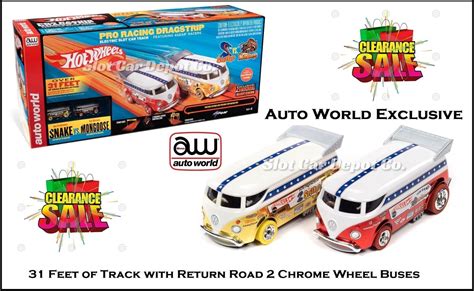 Auto World Exclusive Hot Wheels Snake Vs Mongoose Custom VW Buses W