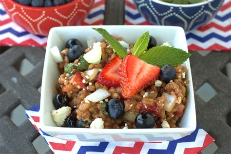 Farro and Mixed Berries Salad - Experimental Epicurean