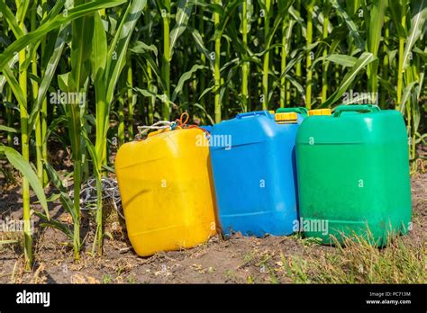 Chemische pestizide -Fotos und -Bildmaterial in hoher Auflösung – Alamy