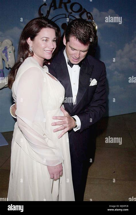 Keely Shaye Smith, Pierce Brosnan Editorial Stock Image, 58% OFF