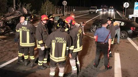 Incidente Sulla Tangenziale Di Sondrio Morto Un Valtellinese Di