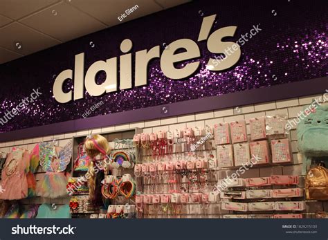 154 Claires accessories Images, Stock Photos & Vectors | Shutterstock