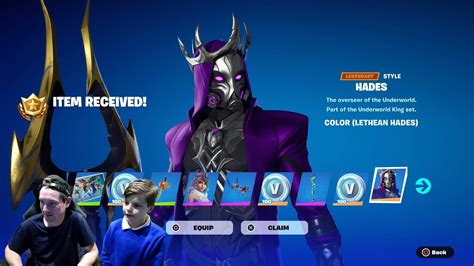 Spending Battle Stars Unlocking New Free Fortnite Battle Pass Skin