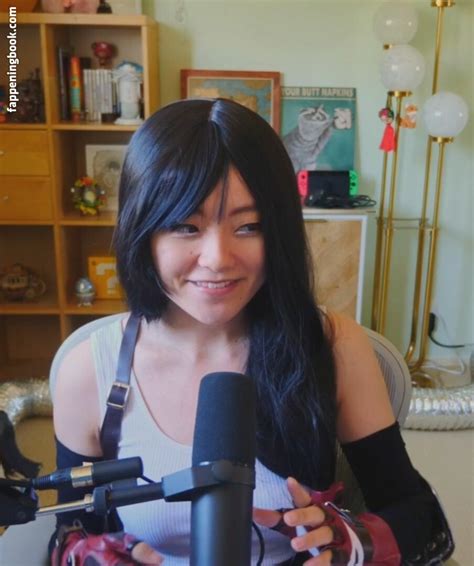 PotasticPanda Mxrlovesfans Nude OnlyFans Leaks Fappening FappeningBook