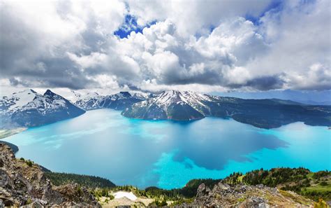 Everything tourists (and you) need to know about Garibaldi Lake