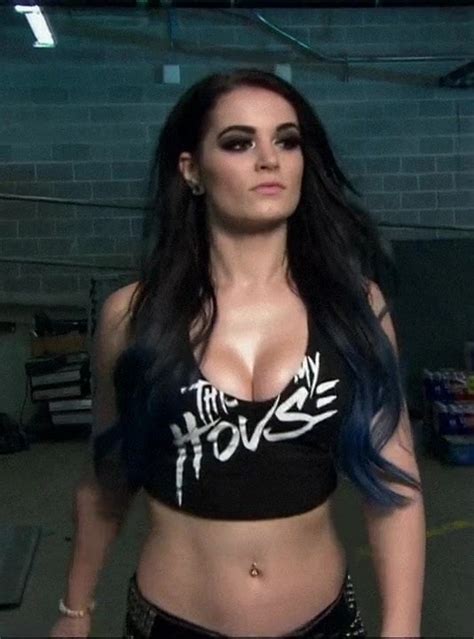 Wwe Paige Cleavage Backstage British Babe Babe Porn Xhamster