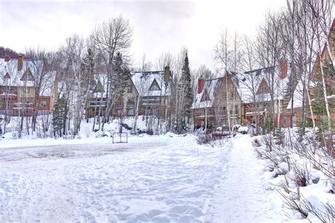 Le Plateau Condos Ski In Out Versants Mont Tremblant