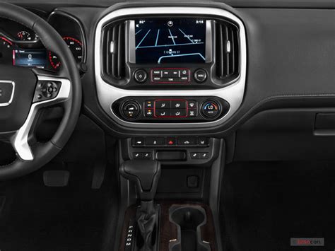 2016 GMC Canyon 66 Interior Photos U S News