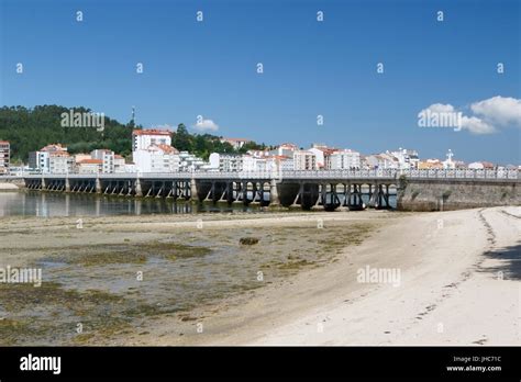La toja island -Fotos und -Bildmaterial in hoher Auflösung – Alamy