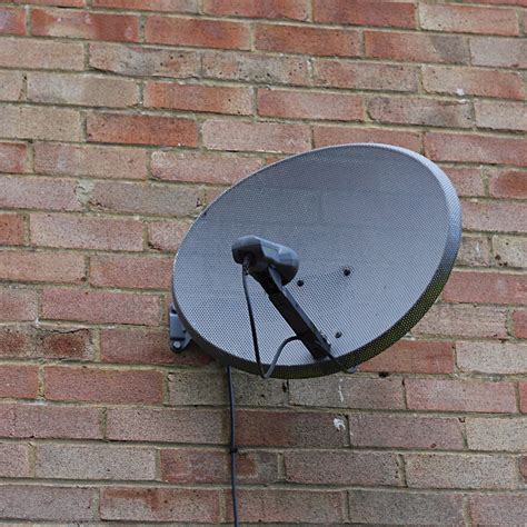 80cm Zone Satellite Dish And Mk4 Quad Lnb For Sky Freesat 60 Off