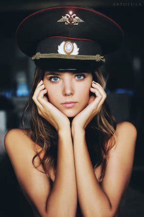 Beautiful Stare Porn Pic