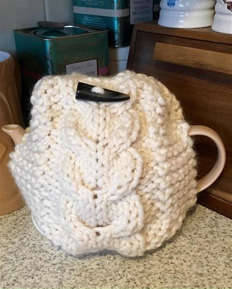 The Happy Housewife Knitted Cable Tea Cosy