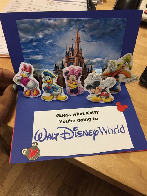 Creative Disney World Disneyland Surprise Card Pop Up Card