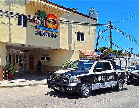 Integrante Del Grupo Palomo Fue Encontrado En Un Motel Con Joven Mujer