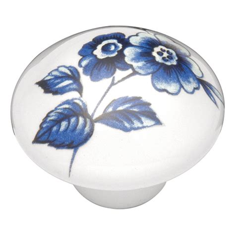 Hickory Hardware English Cozy 1 12 In Whitepoppy Flower Cabinet Knob