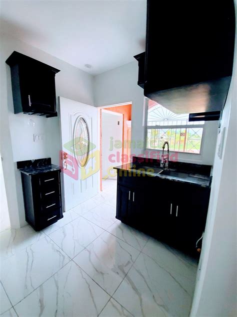 2 Bedrooms & 2 Baths:- West Village (Rent) - Montego West Village