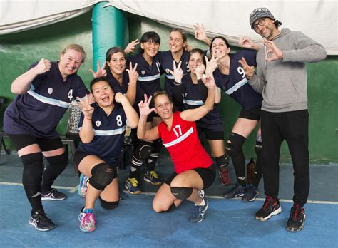 V Ley Podio Los T Tulos De La Fecha Del Apertura Femenino Que