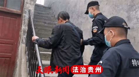 【我为群众办实事】男子酒劲上头倒在路上，幸得金沙民警及时救助 家属 李中迪 经向