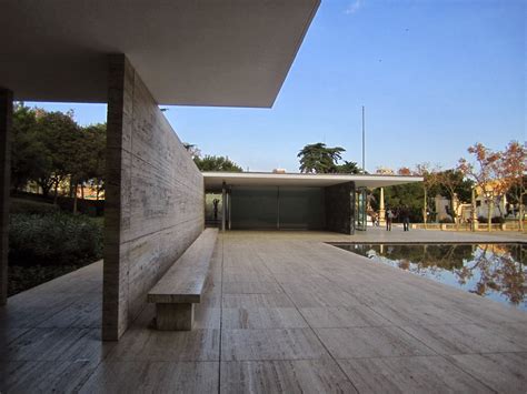 Travel With Kristiina Vahvaselkä: The Mies van der Rohe Pavilion, Barcelona