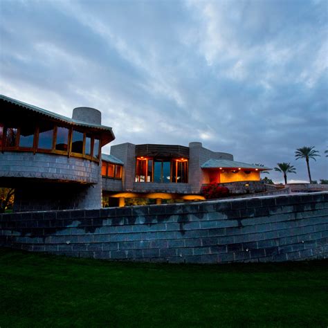 Frank Lloyd Wright House Phoenix Tours The Broken Genius Of Frank