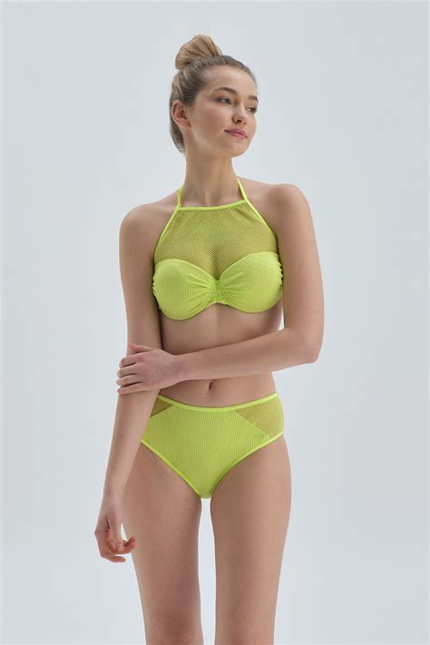 Fıstık Yeşili Toparlayıcı Yüksek Bel Bikini Alt 22SW36128ST FIS Dagi