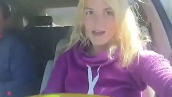 Mamada En El Coche XVIDEOS
