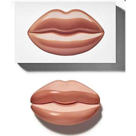 Kylie Jenner By Kkw Fragrance Nude Lips Beauty Personal Care