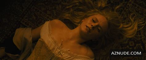 ABIGAIL COWEN Nude AZNude