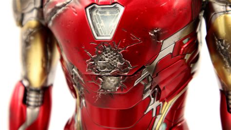 Hot Toys Iron Man Mark LXXXV Battle Damaged Special Edition Review GameSpot