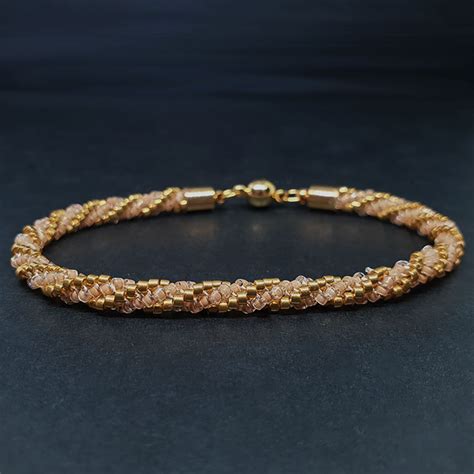 BRACELET NUDE ET OR FAIT MAIN PERLES MIYUKI