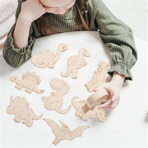 8 Holz Dino Chips für Kinder DIY Scheiben Teller Graffiti Zubehör