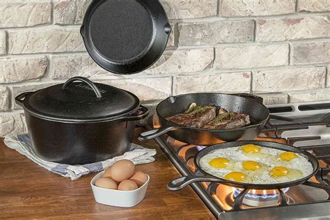 The Lodge Cookware Set Shoppers Say Will ‘Last a Lifetime Plus Some’ Is ...