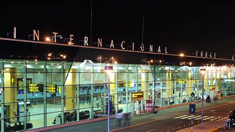 El Aeropuerto Internacional De Lima Amplía Su Zona Comercial