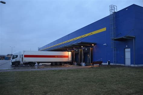 Poczta Polska chce zarządzać dachami z Warszawy 